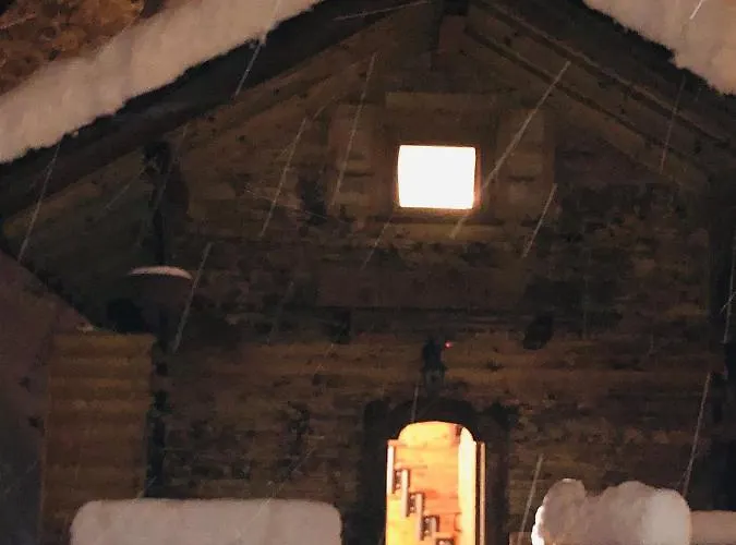 Le Mazot De La Fis Chalet *